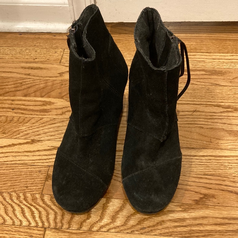 Toms wedge heel boots